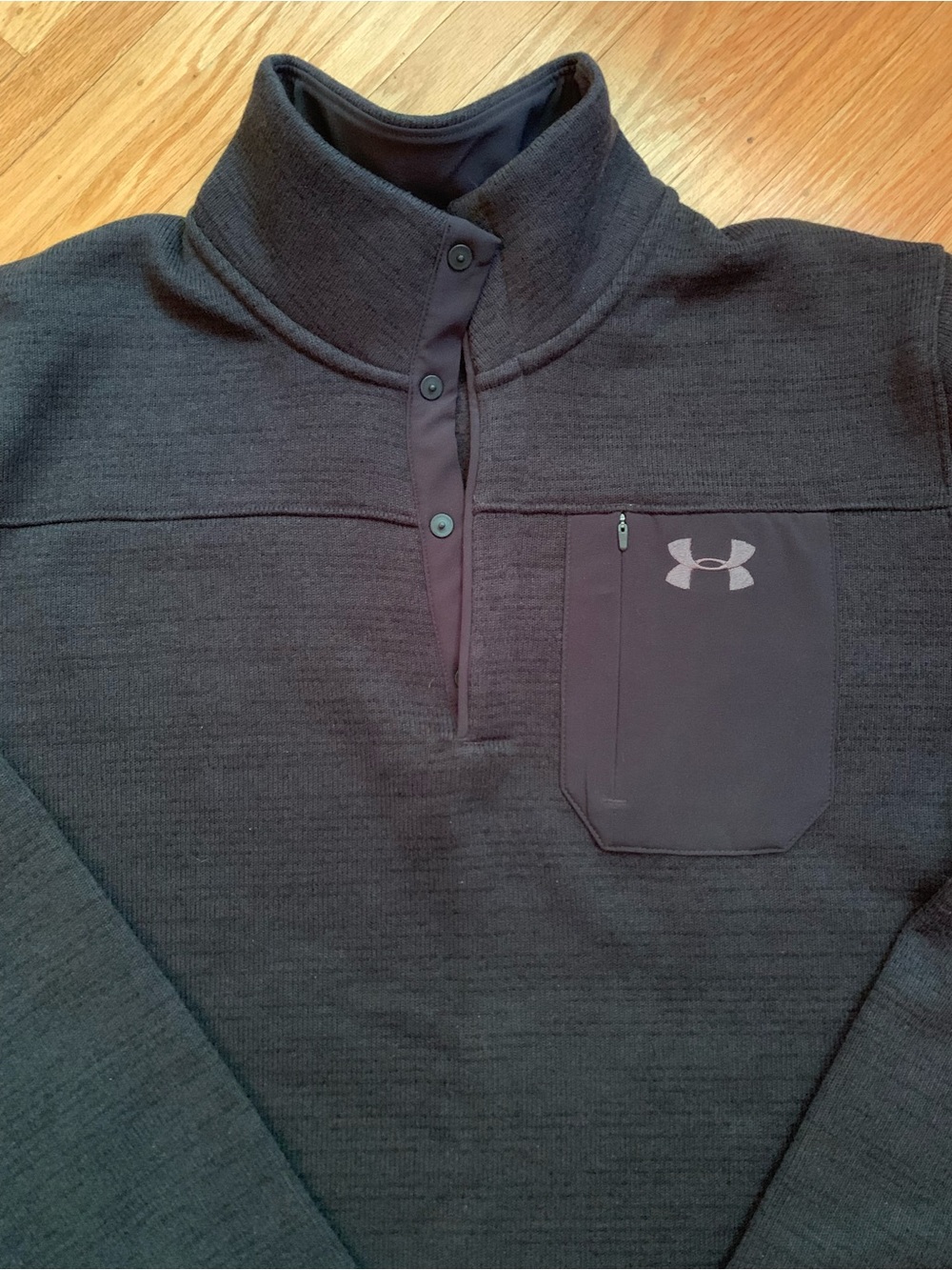 Men’s Under Armour Charcoal Gray/Black Quarter-Snap Pullover with Chest Pocket.